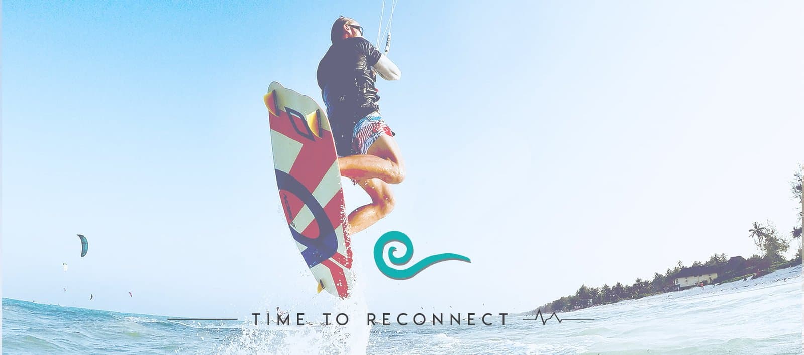 Kitesurfing School Tarifa - Lost Elementos - fútbol in Tarifa