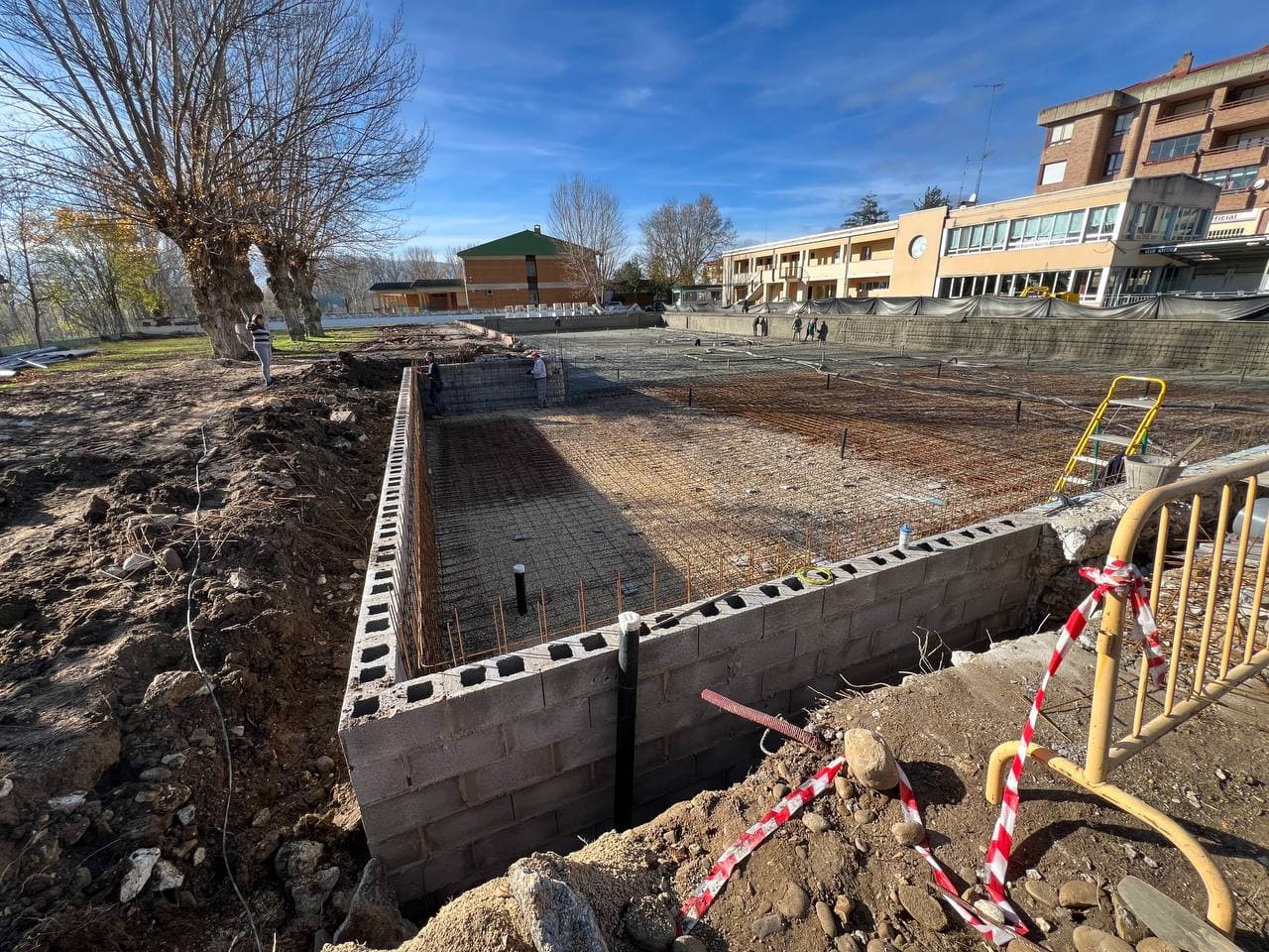 Piscina Municipal El Nautico - natacion in Medina de Pomar