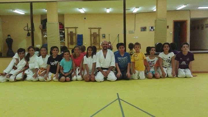 Escuela de aikido aikikai san fernando - karate in San Fernando