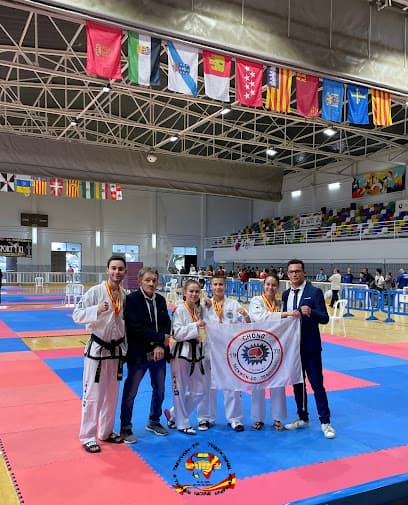 XIMNASIO NATURAL SPORT - karate in Ribeira