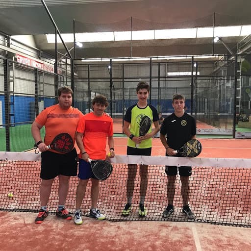 PadelX5Bahiason - padel in Bárcena de Cicero