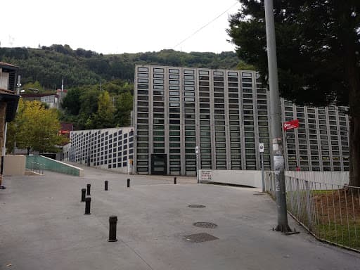 Zorrotzako Kiroldegia - natacion in Bilbao