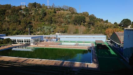 Gorostizako kiroldegia - natacion in Errekatxo / El Regato