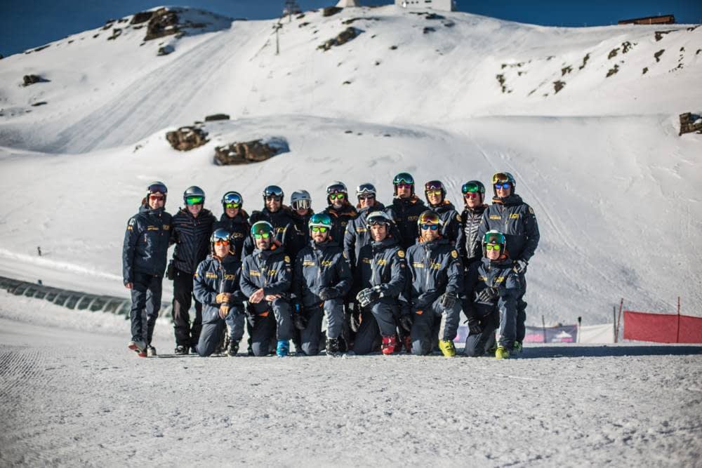 Escuela Andaluza de Esquí - ski in Sierra Nevada