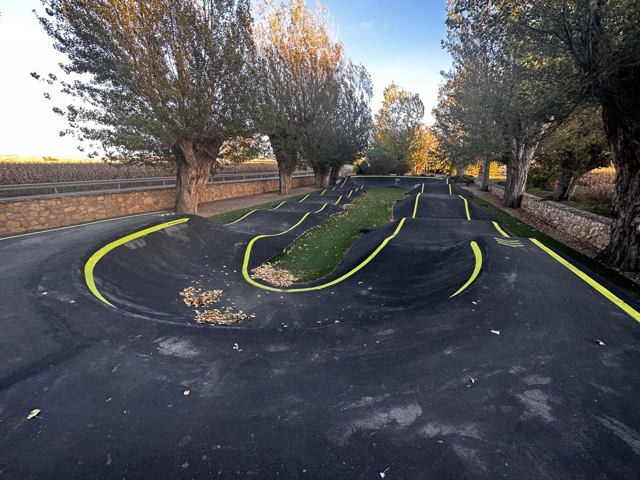 Pumptrack de Torrijo del Campo - skateboard in Torrijo del Campo