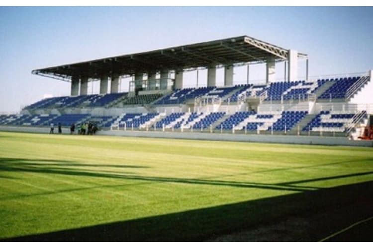 Campo Municipal de fútbol Losar De La Vera - fútbol in Losar de la Vera