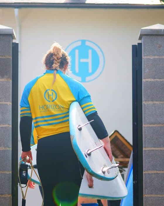 Horizon Escuela De Surf & Surf Camp - kitesurf in Salinas