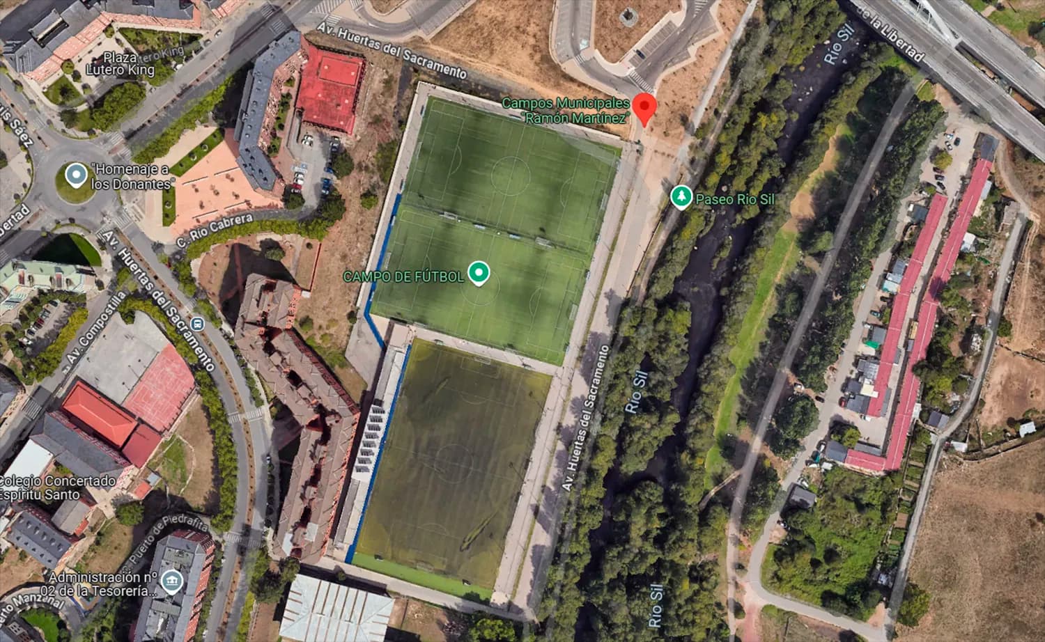 Campos Municipales Ramon Martinez - fútbol in Ponferrada
