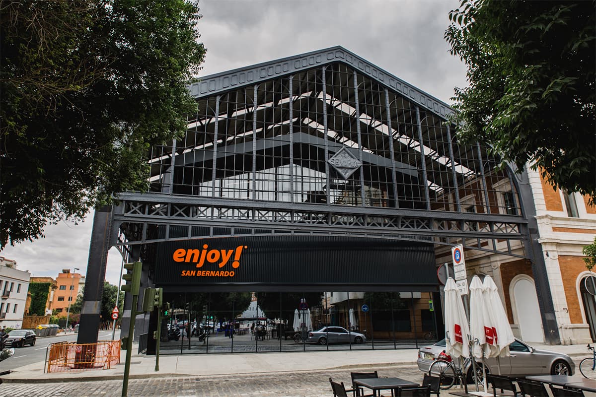 Enjoy! San Bernardo - natacion in Sevilla