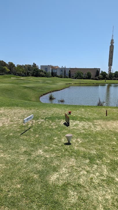 Campo de Golf Cartuja - golf in Santiponce